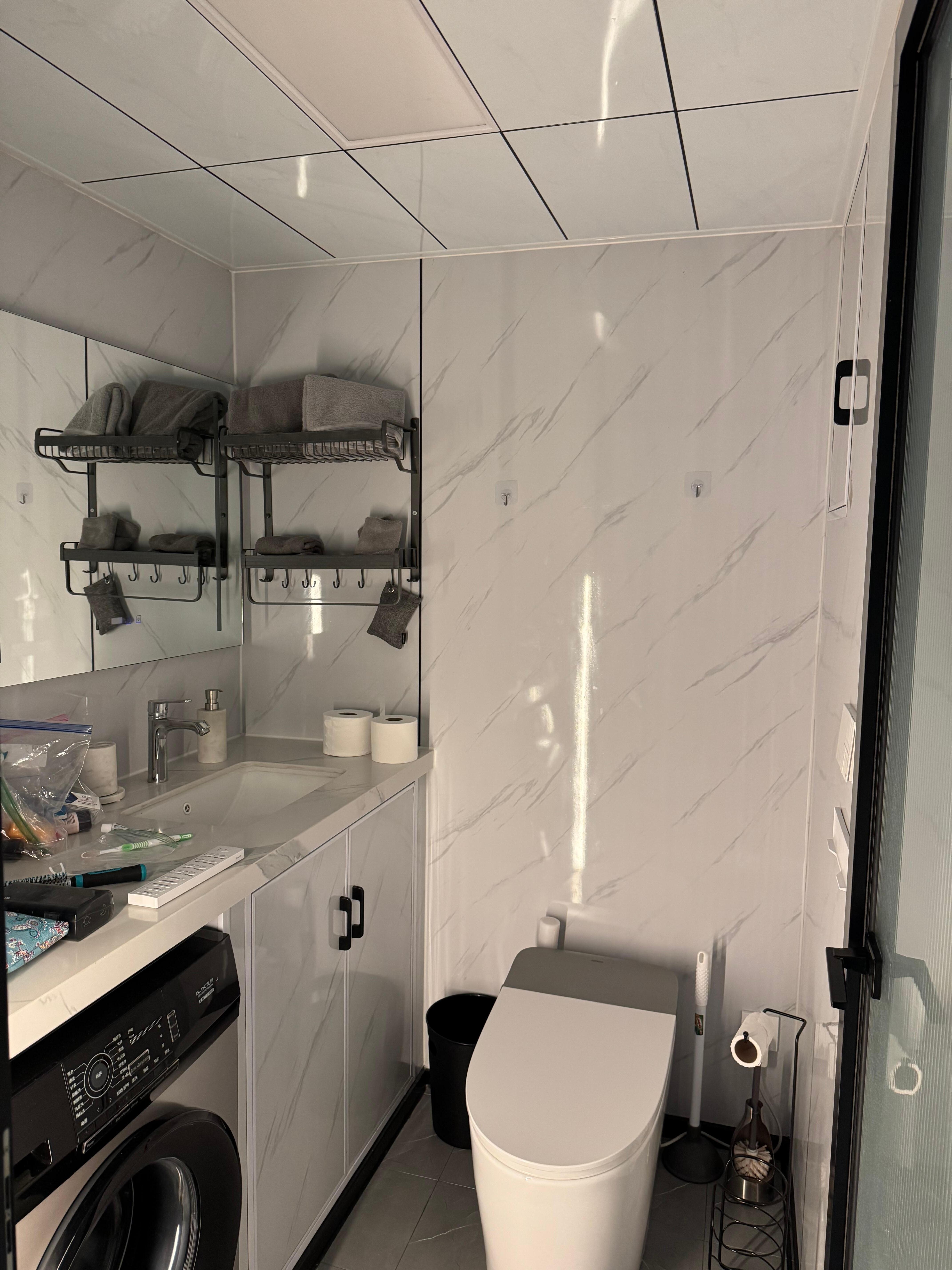 Poor lighting in bathroom