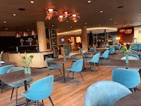 Lobby and dining lounge