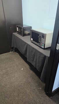 No microwaves in your room, they are in the lobby..