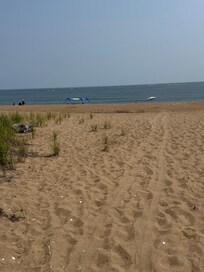 Beautiful residence only beach!