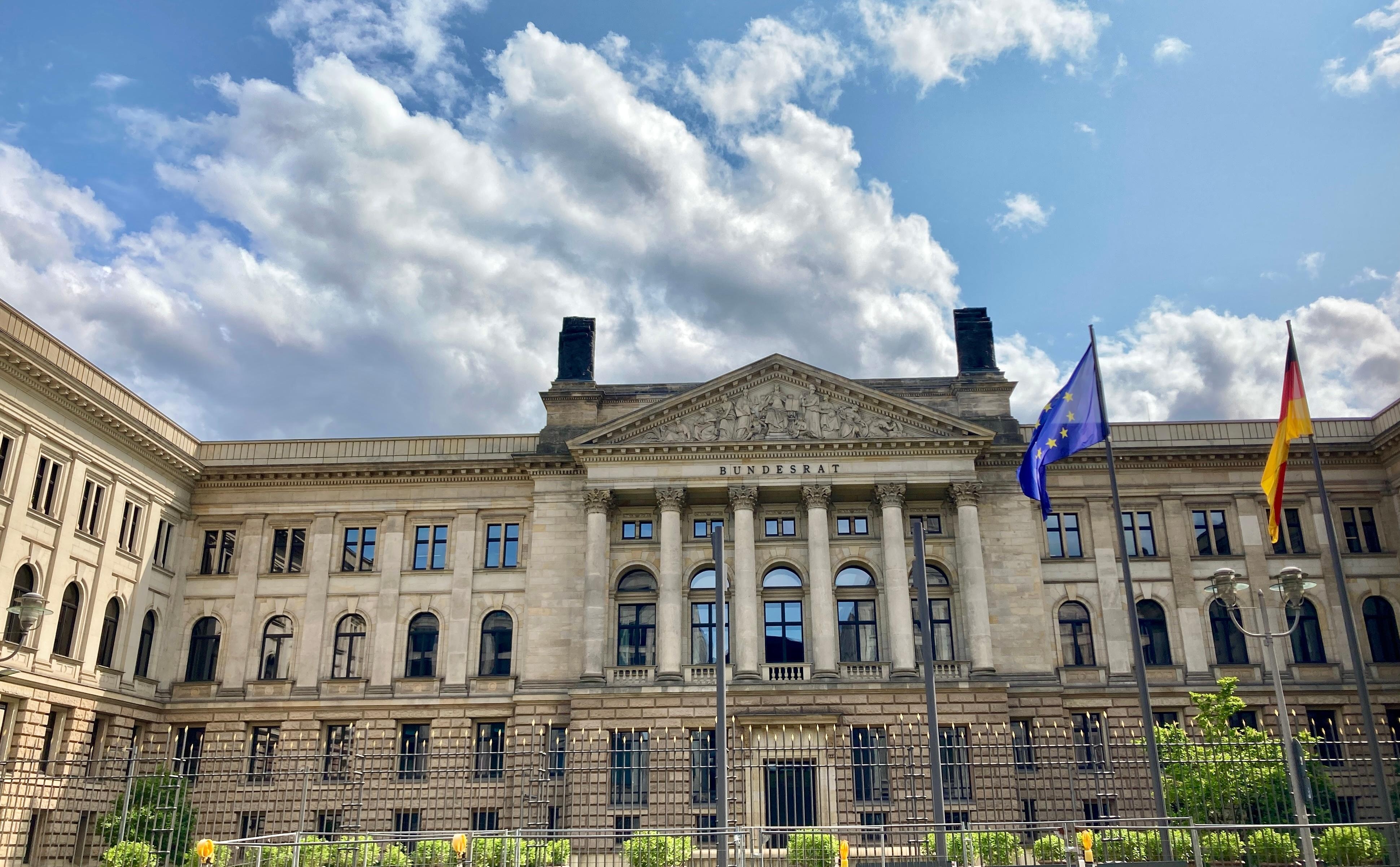 Berlin Mitte - just 10-15 mins on U2 to centre of the city for museums and all iconic cultural sights