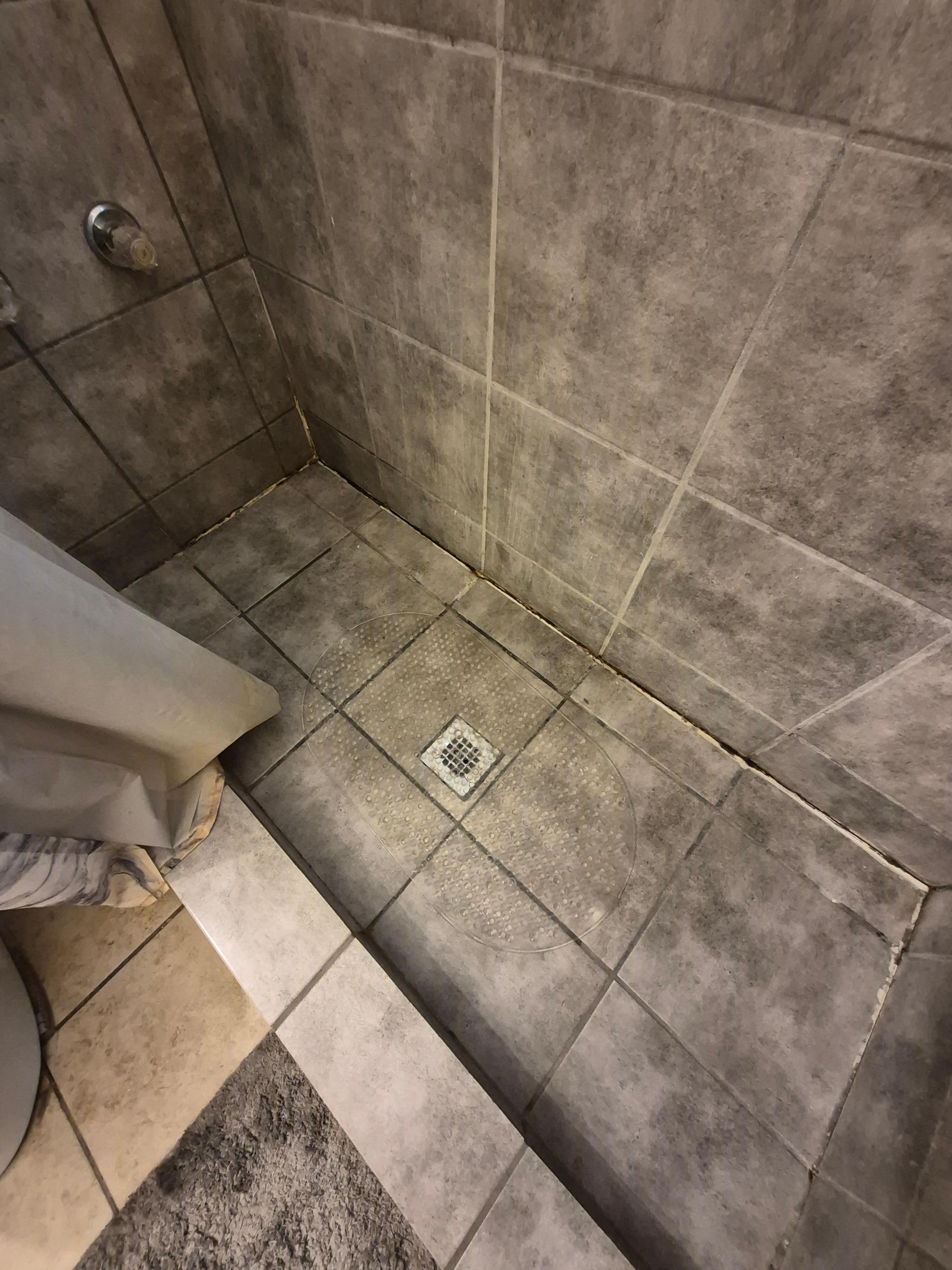 Nasty shower floor 
