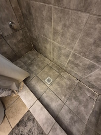 Nasty shower floor