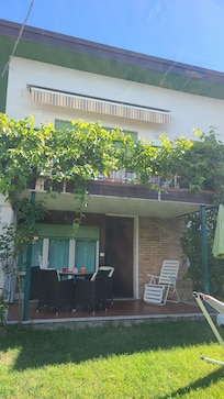 Terrasse der Ferienwohnung