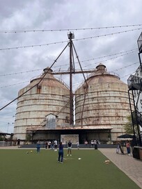 Magnolia Silos