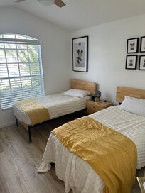 Twin room