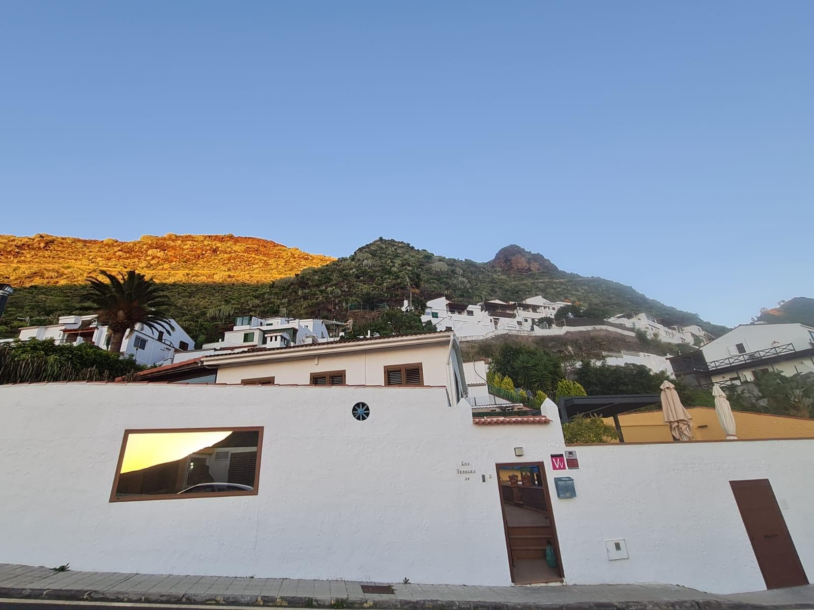 Front of villa from road