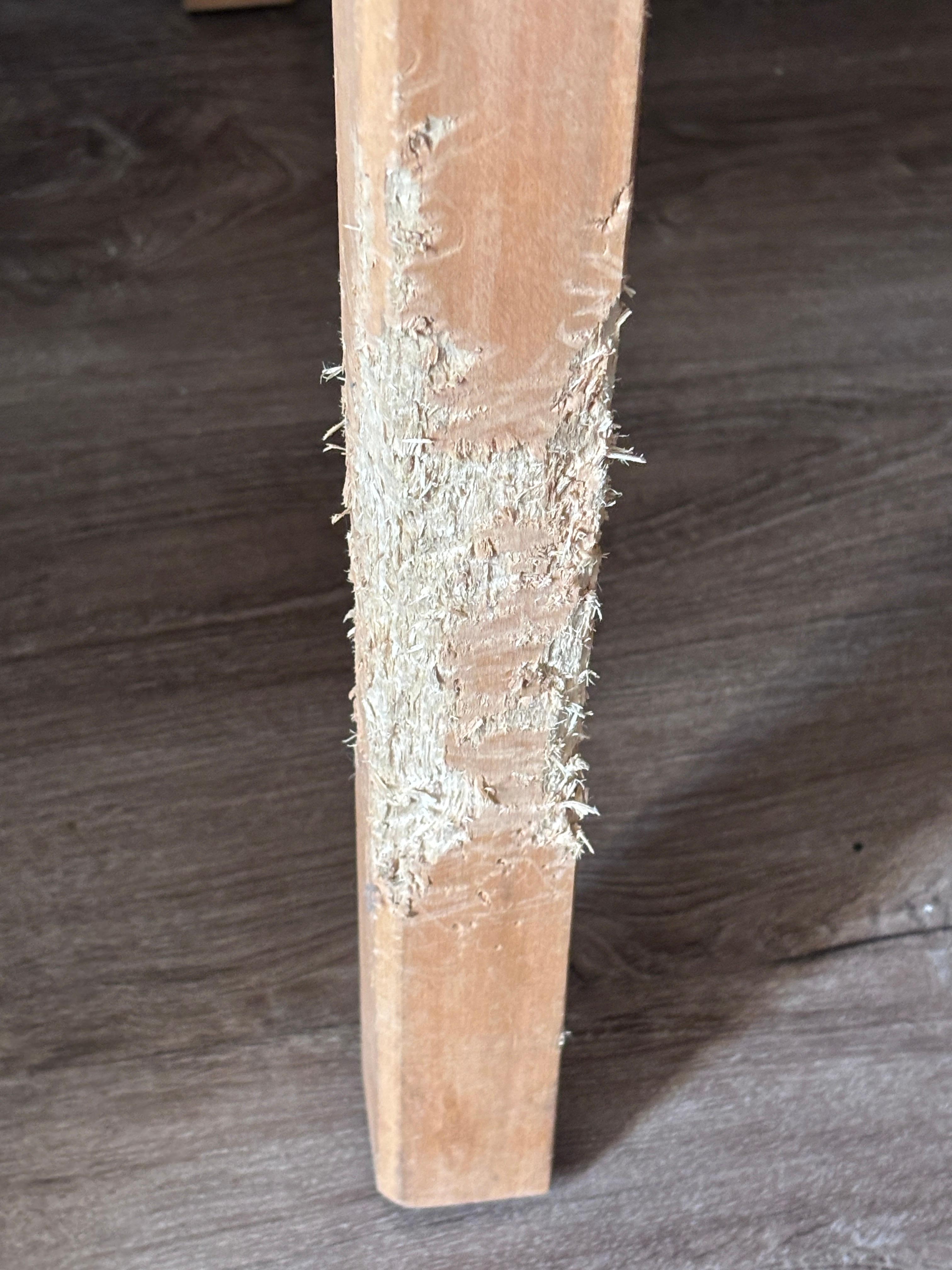 Table leg