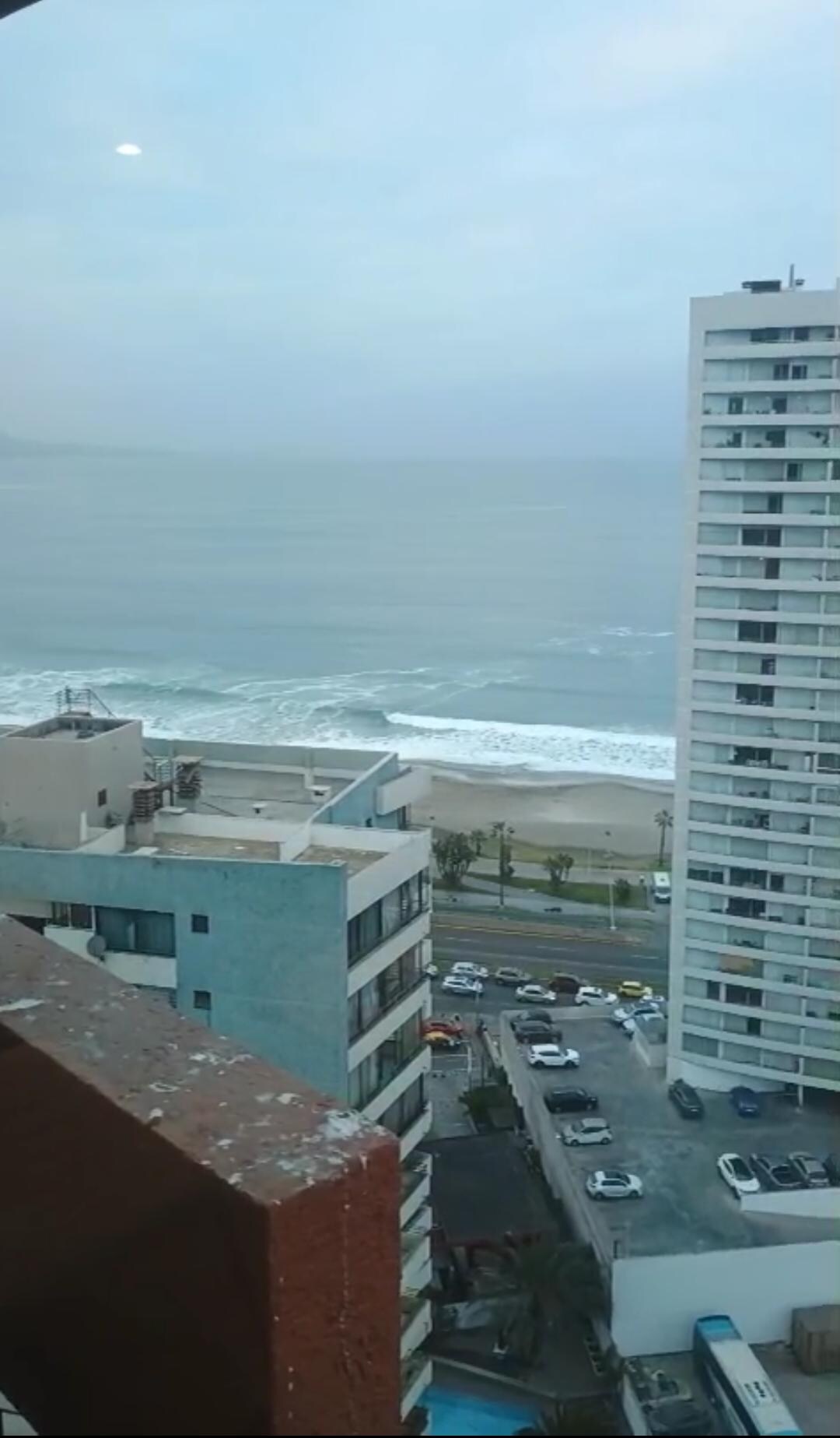 Una hermosa vista de la playa Brava, desde el piso 23.