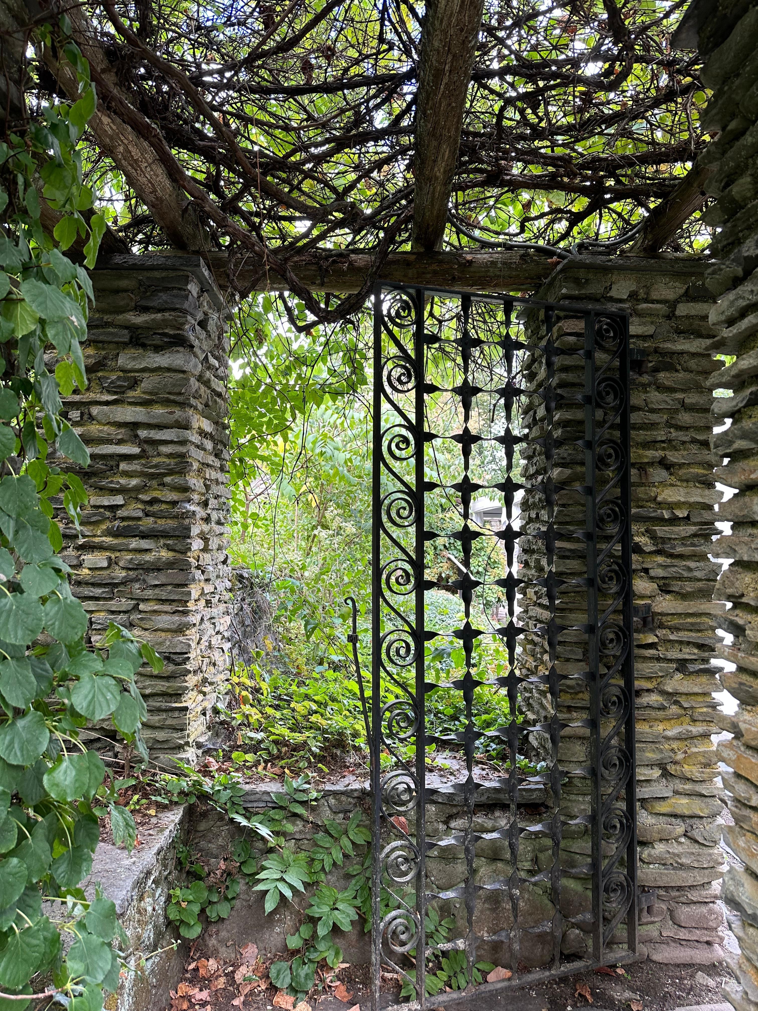 Short drive to Grey Towers