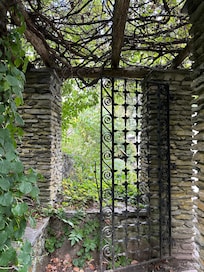 Short drive to Grey Towers