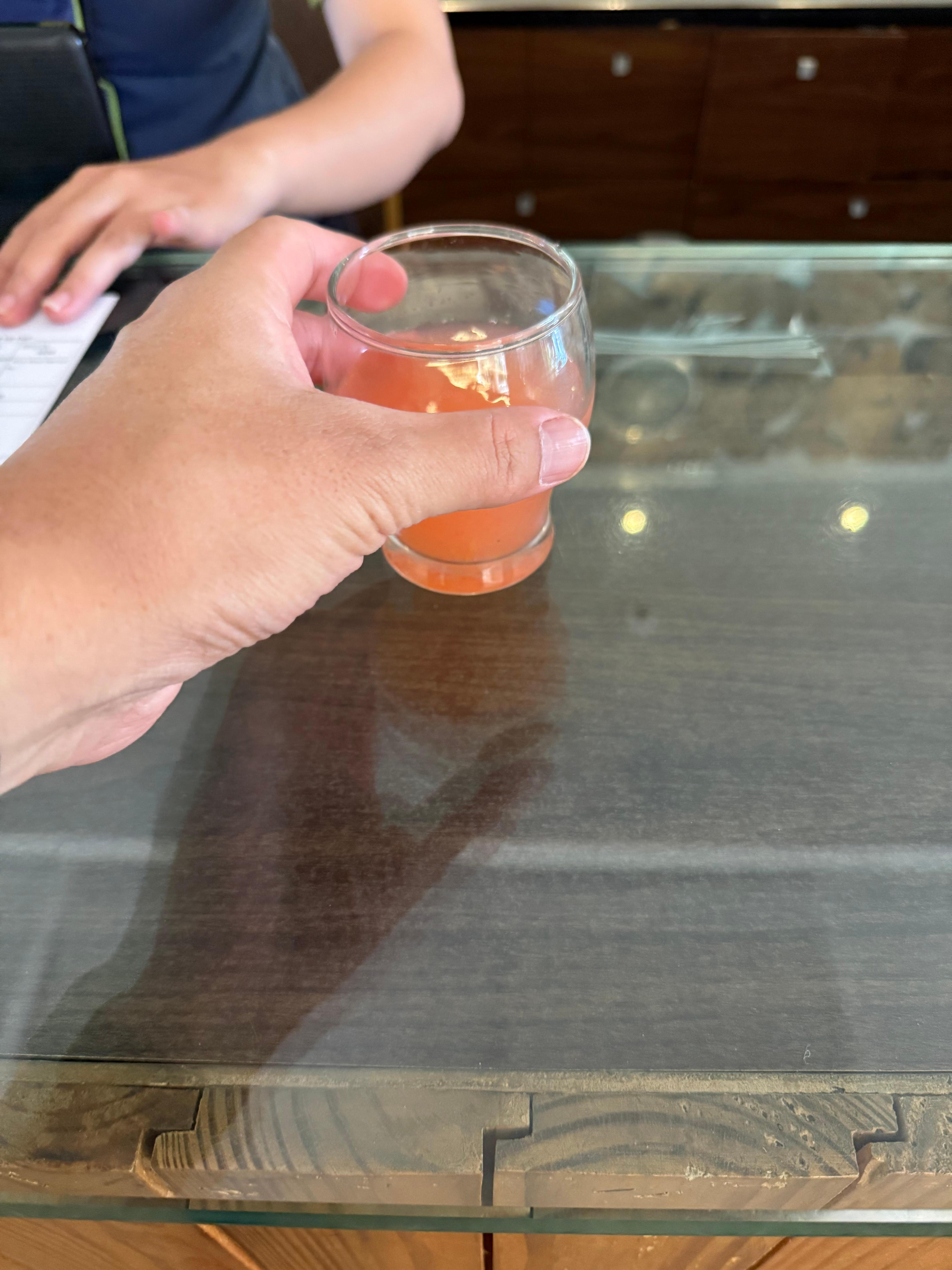 Complimentary juice at check-in ✅