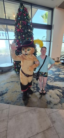 Character meeting in the lobby at Dockside.