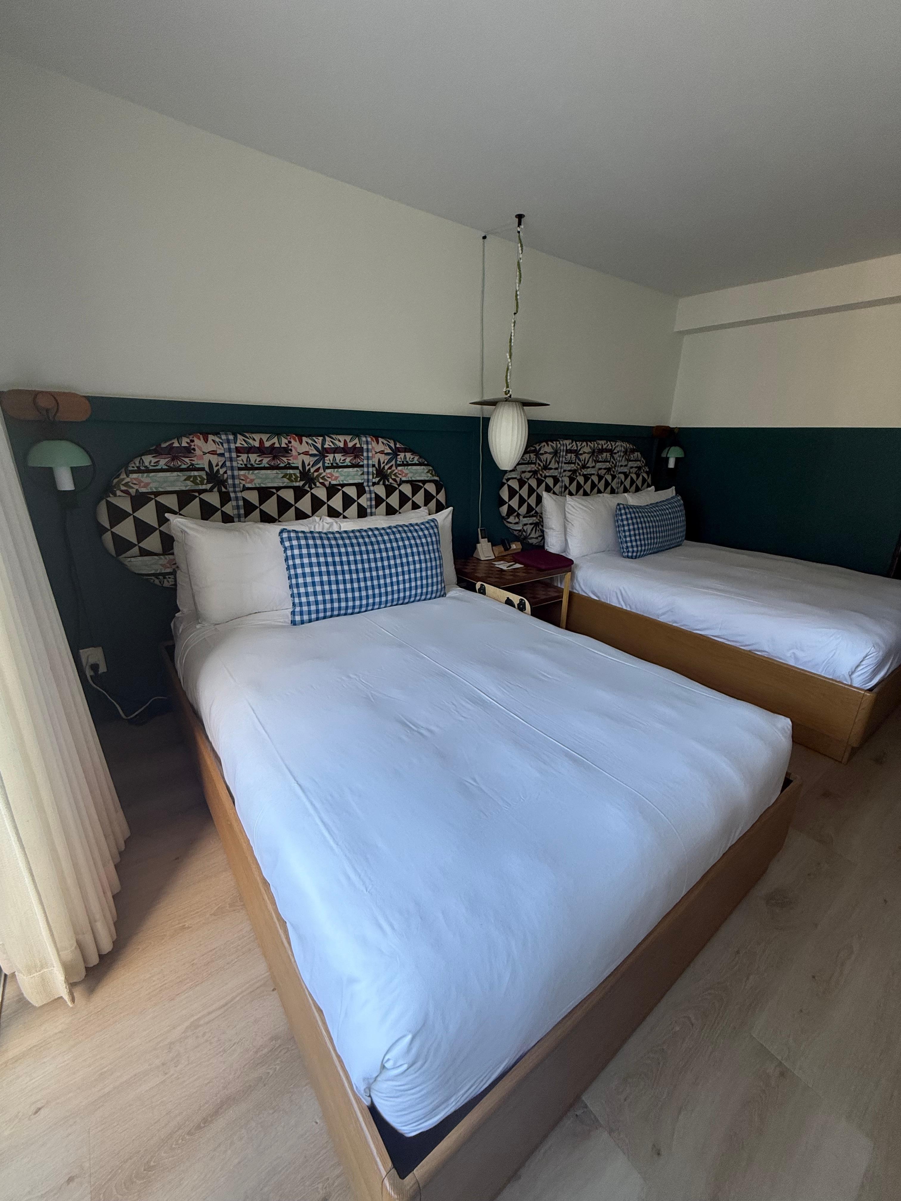 double room with lanai/view