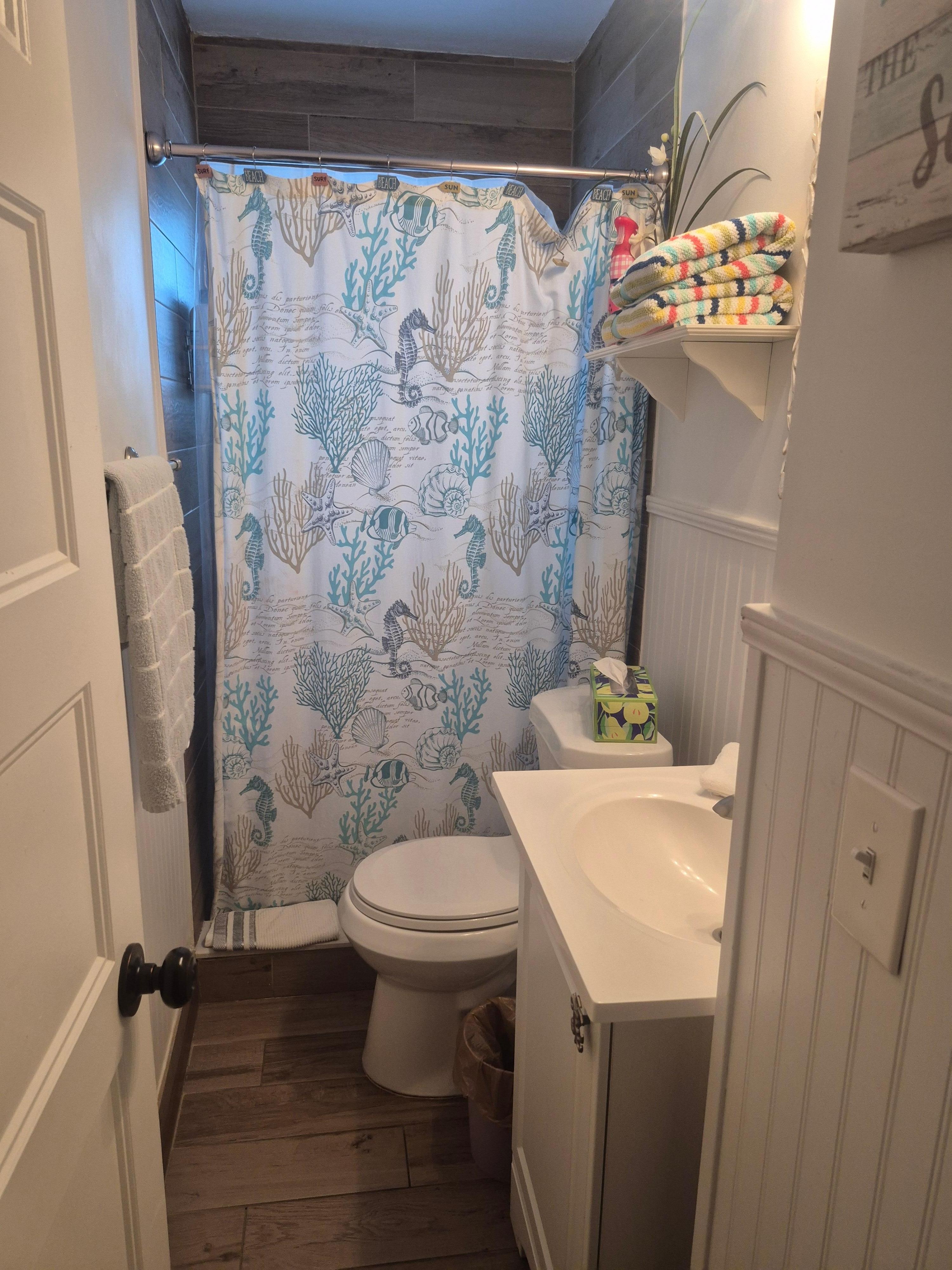 Bathroom 1 (shower only, small)