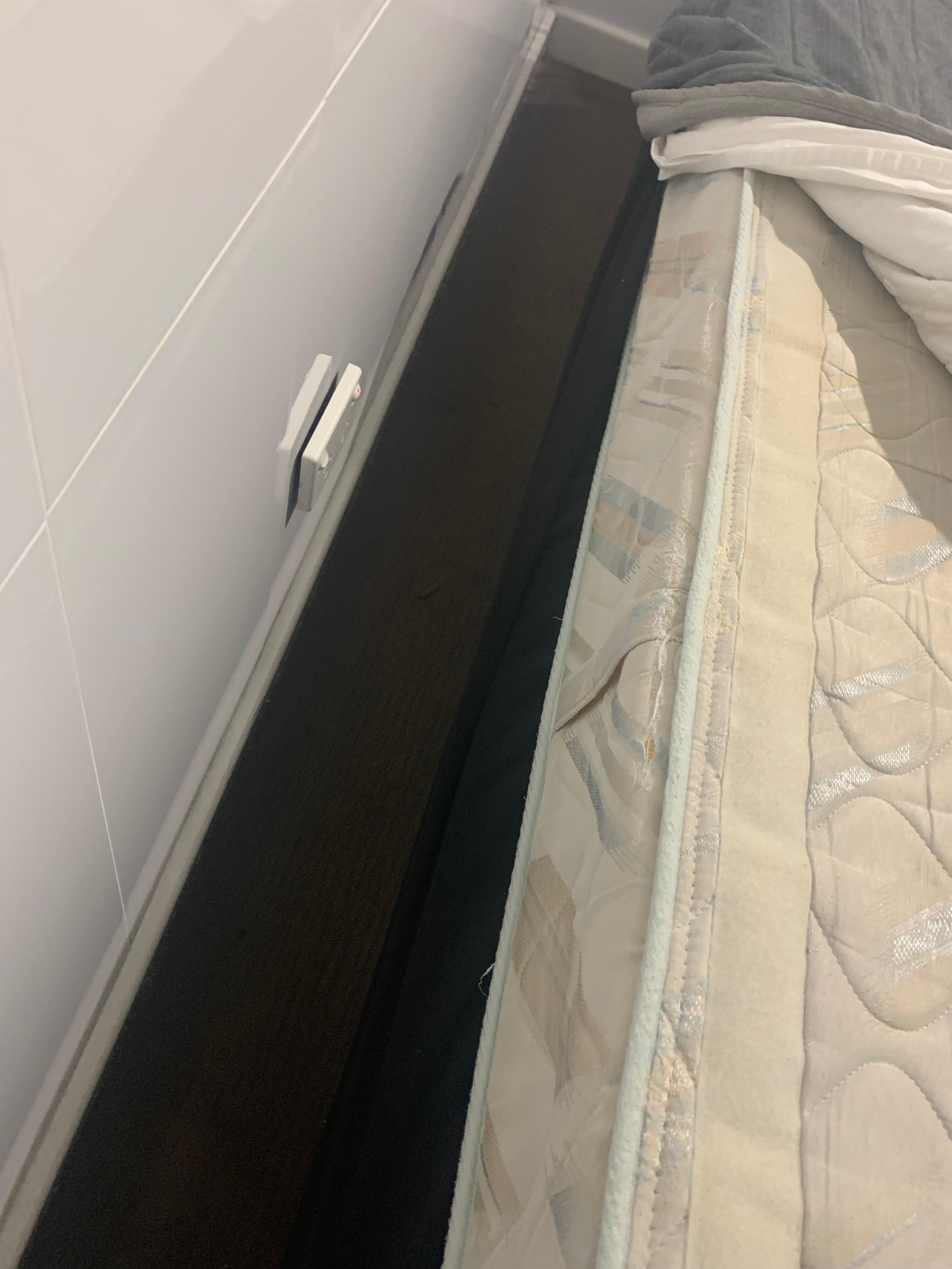 Awful bed