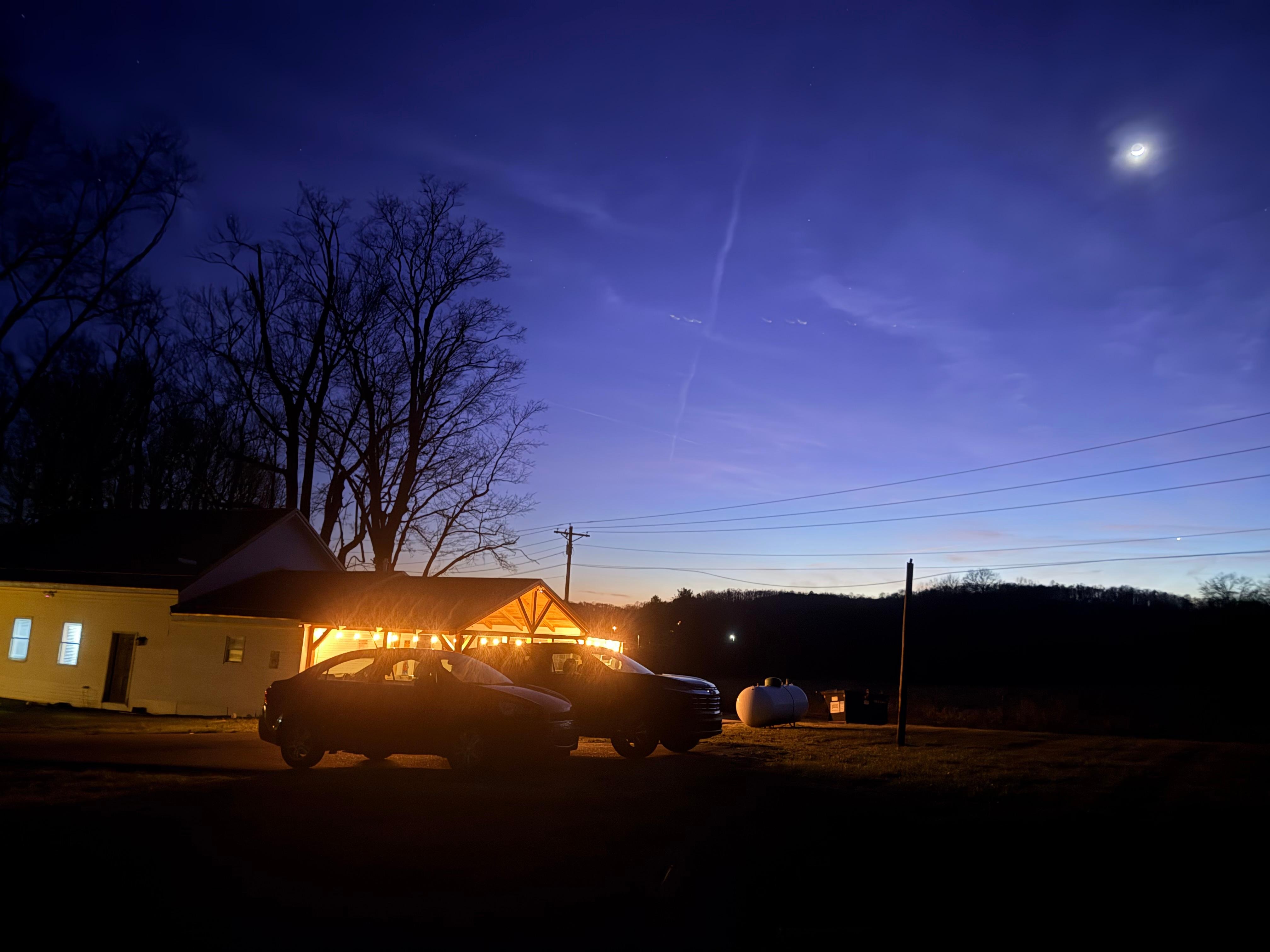Quiet and open skies at night 