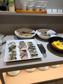 和食も充実しています・赤だしがおススメです!