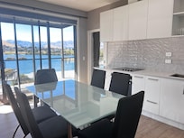 Kitchen:dining