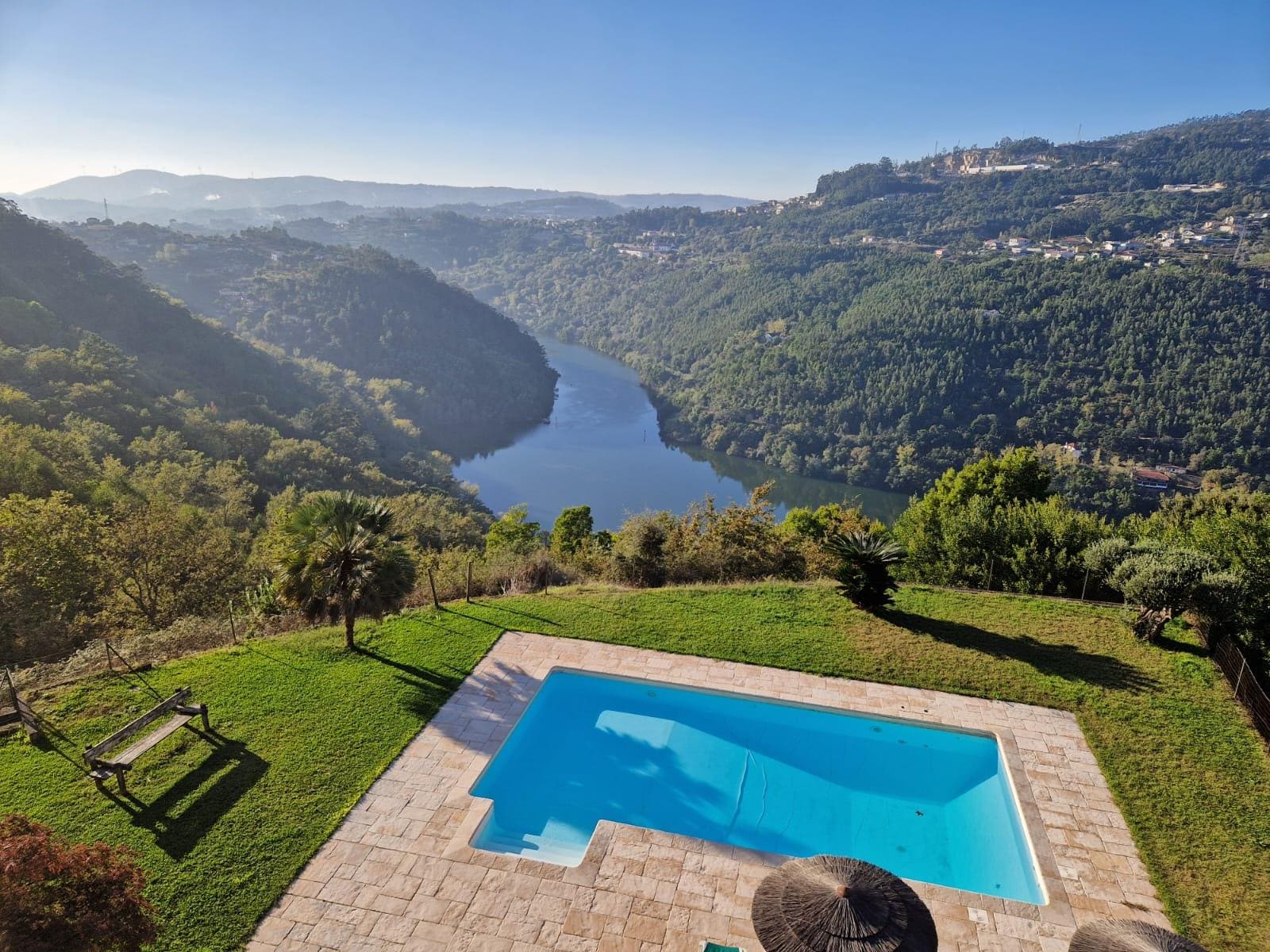 One afternoon of sunshine on a really unlucky week of rain in October.