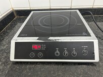 Il fornello (istruzioni in tedesco) con unica piastra