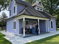 Our local family members could easily find us. We just had to say the purple house in Holt!