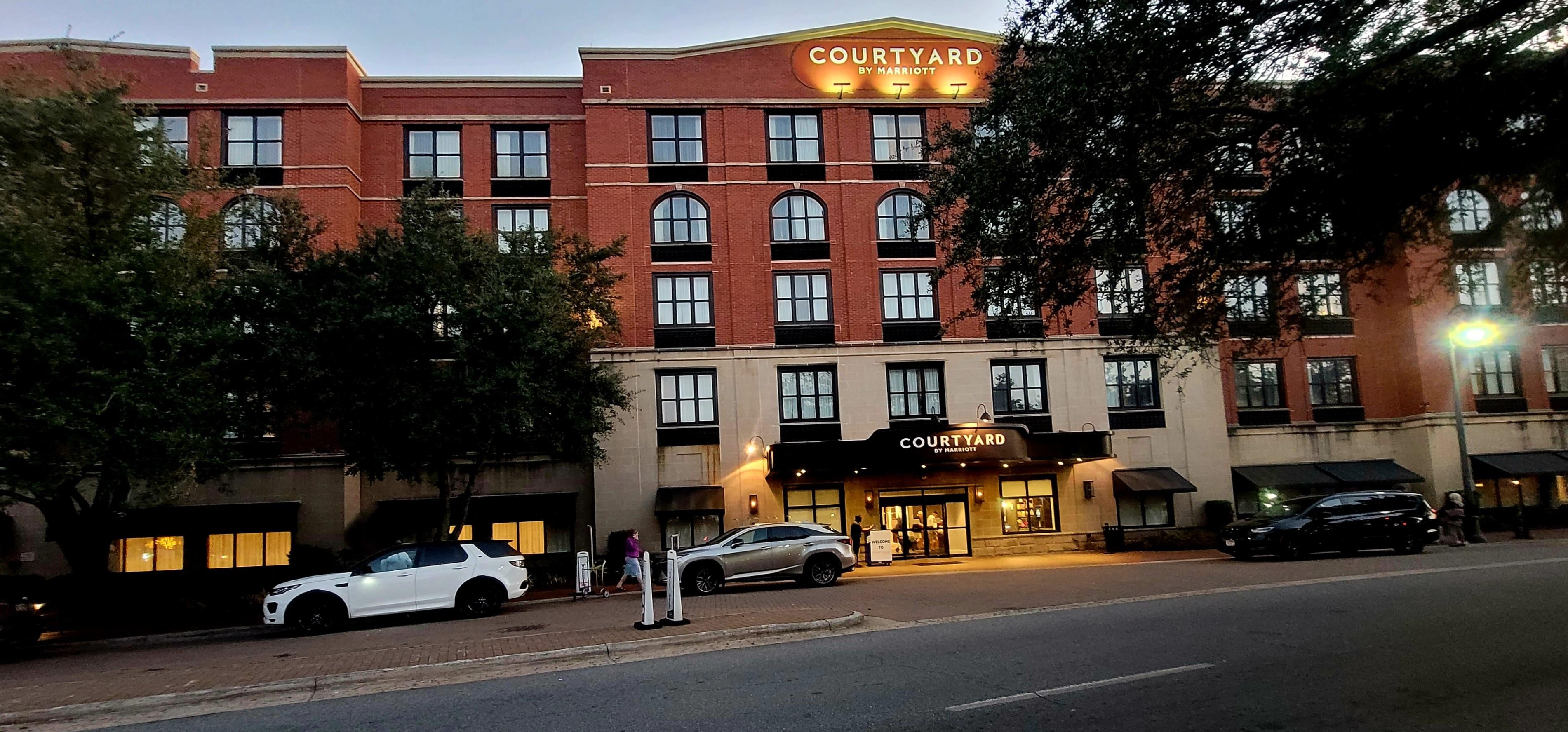 Main entrance/ valet parking ect. 