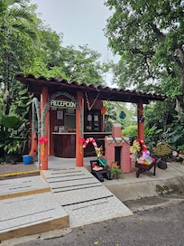 Front desk/check in area