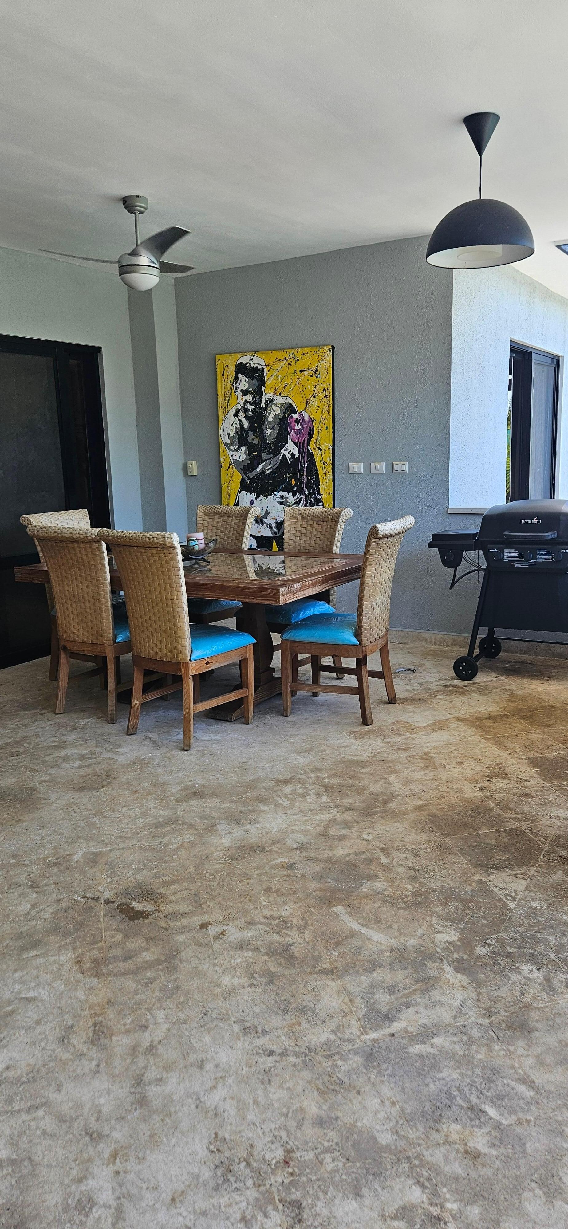 Outdoor dining with gas grill