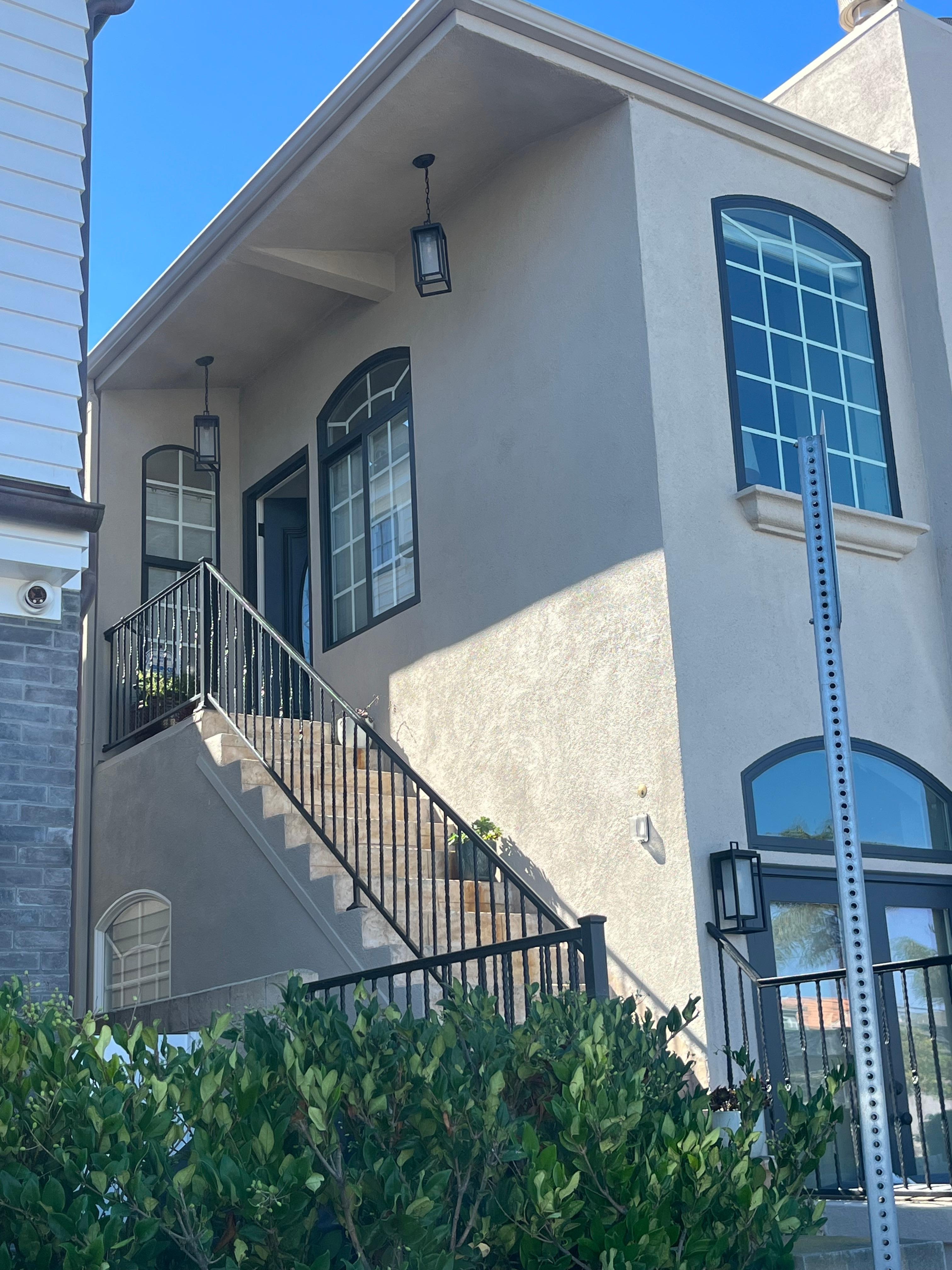 Lovely second floor entrance 