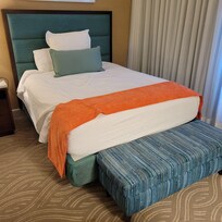 One of 2 queen beds in our room