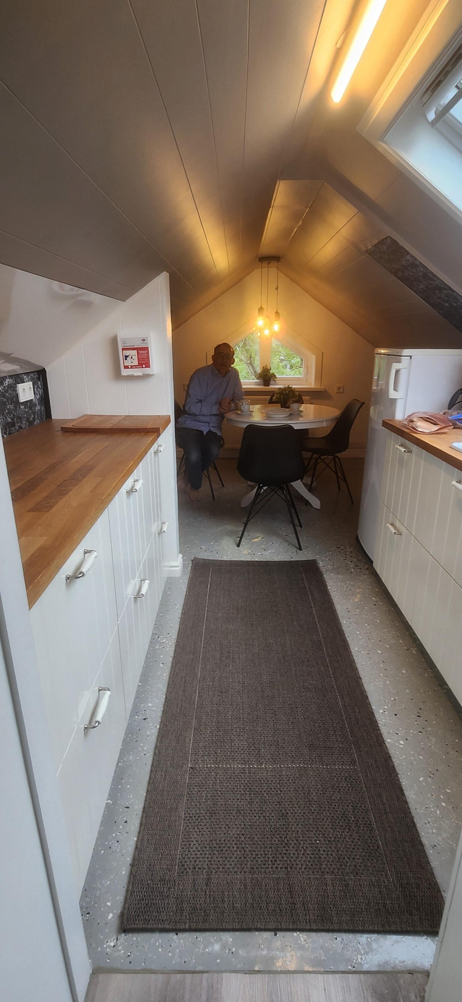 Kitchen with everything you need to prepare a simple meal.