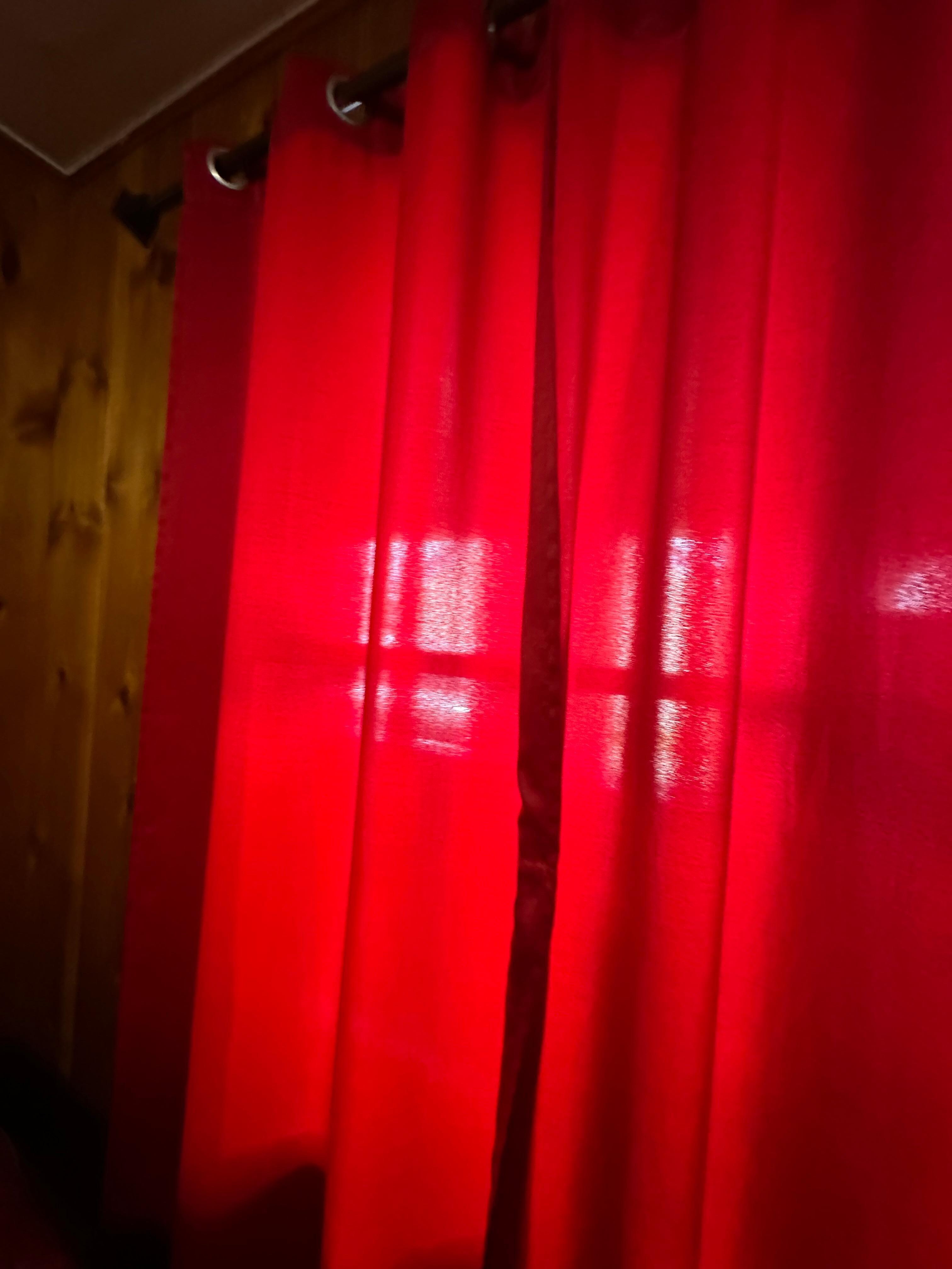 Sheer curtains, held together with a stick pin…NO PULLDOWN SHADE!! 