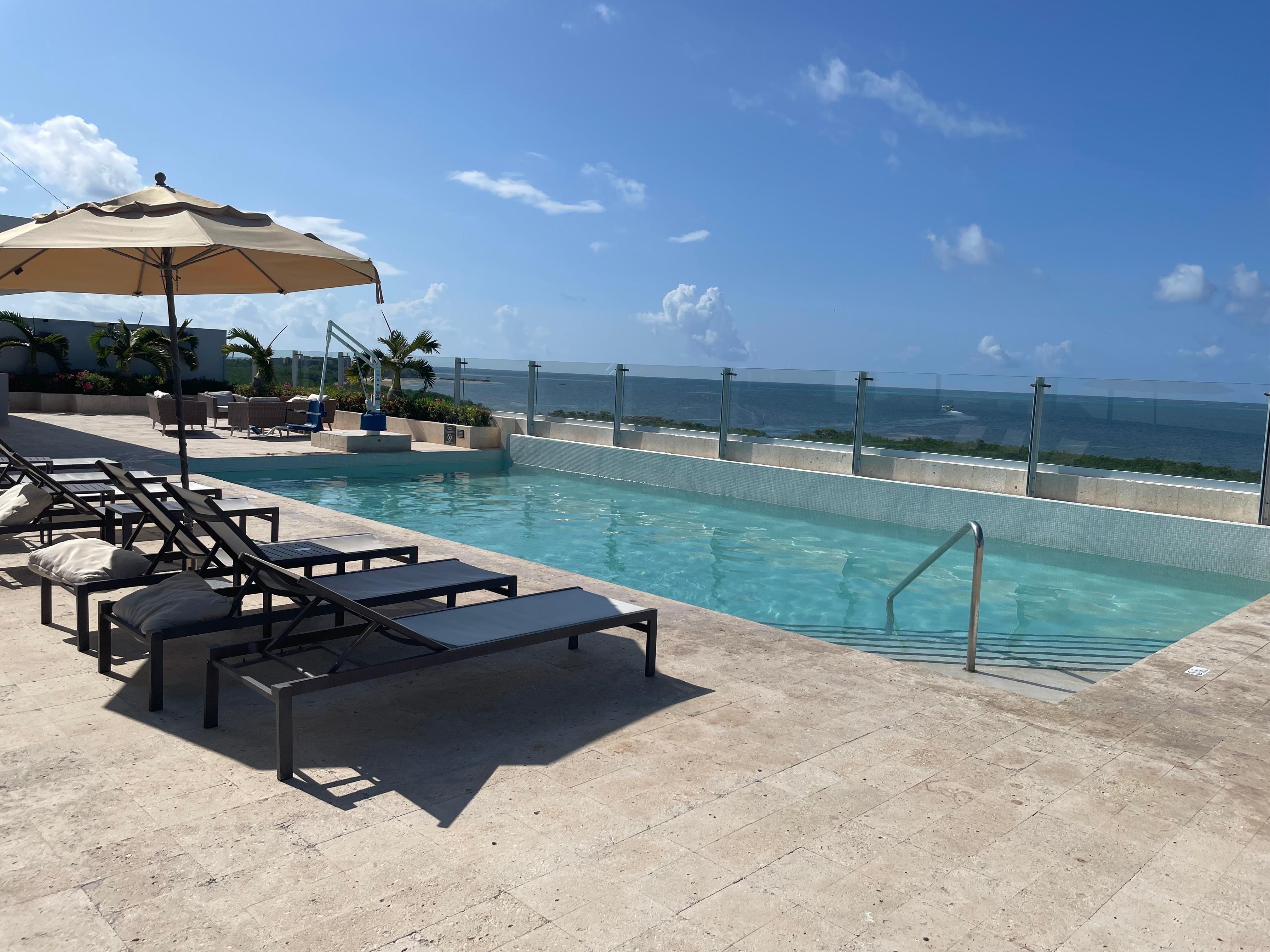 First pool on the roof top