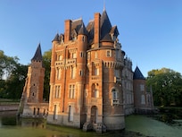 A 2 pas de l’hôtel