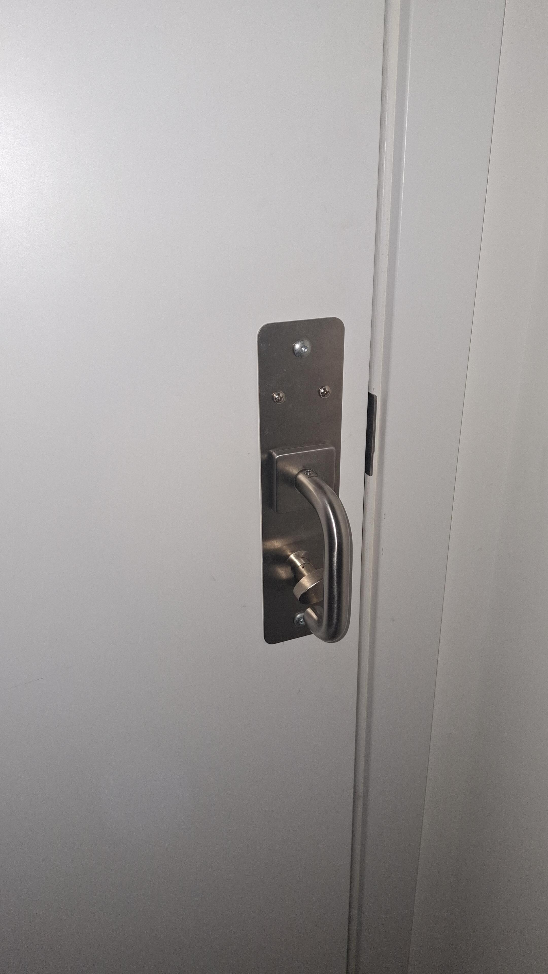 Pomo puerta interior descolgado