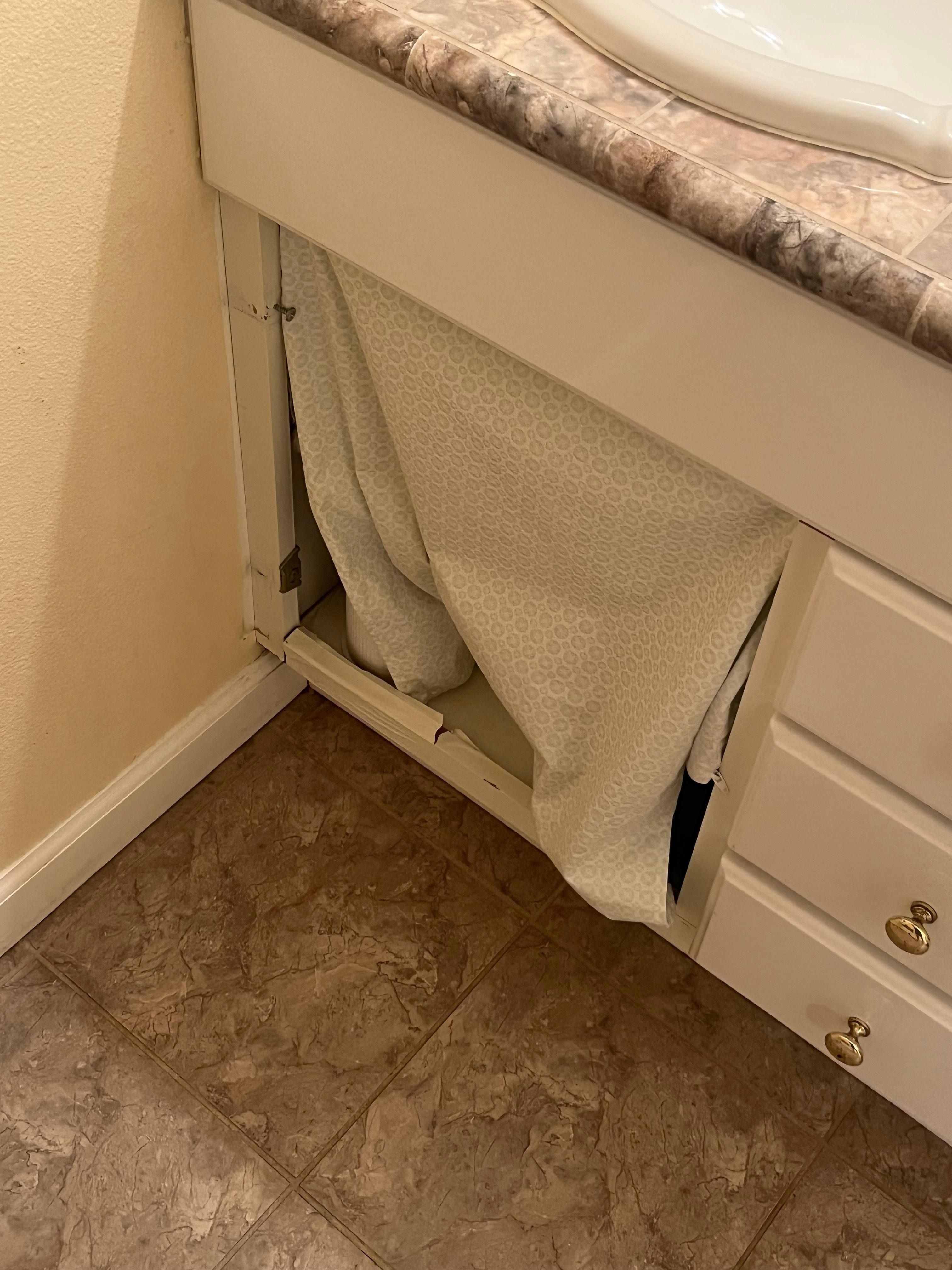 Vanity pillowcase door. 