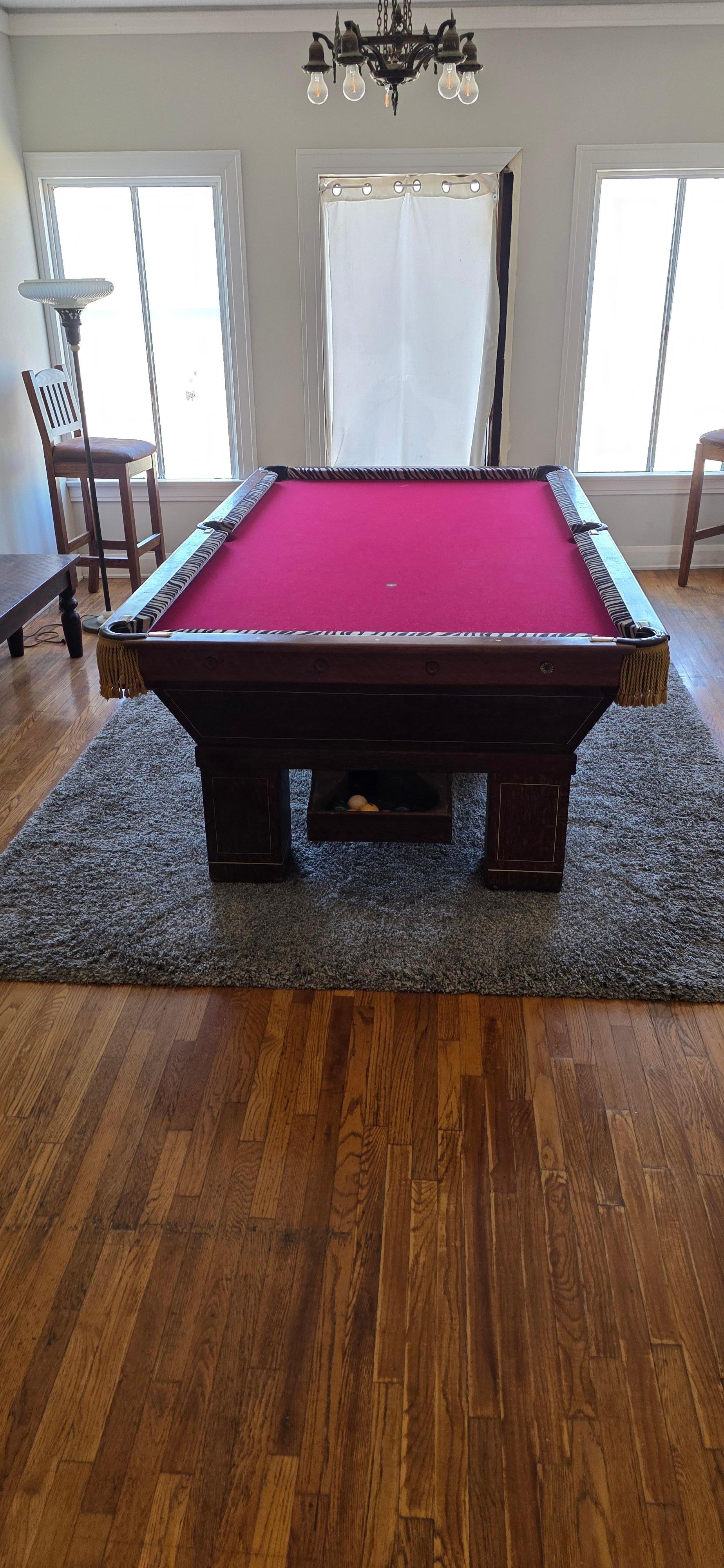 Pool table