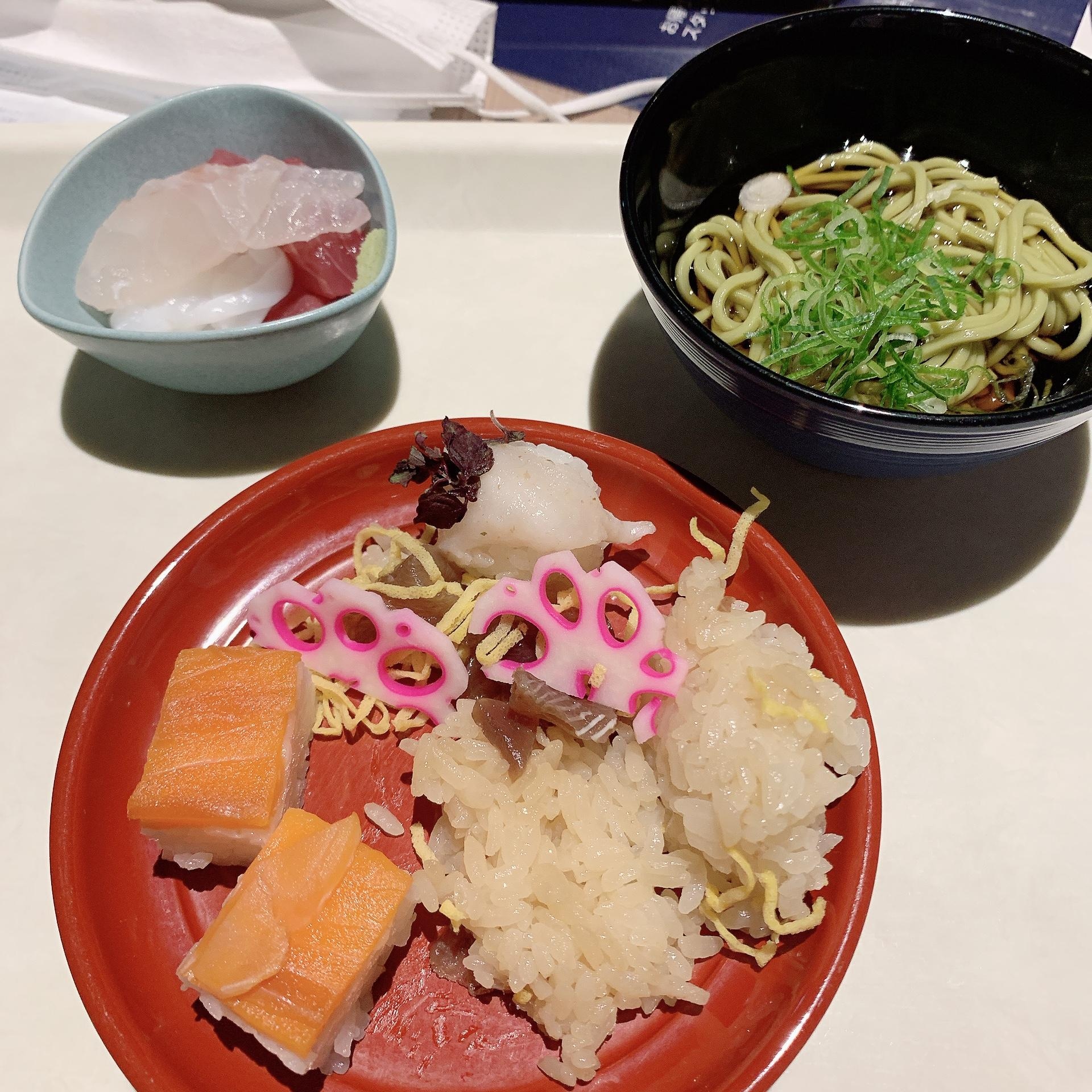 夕食バイキング