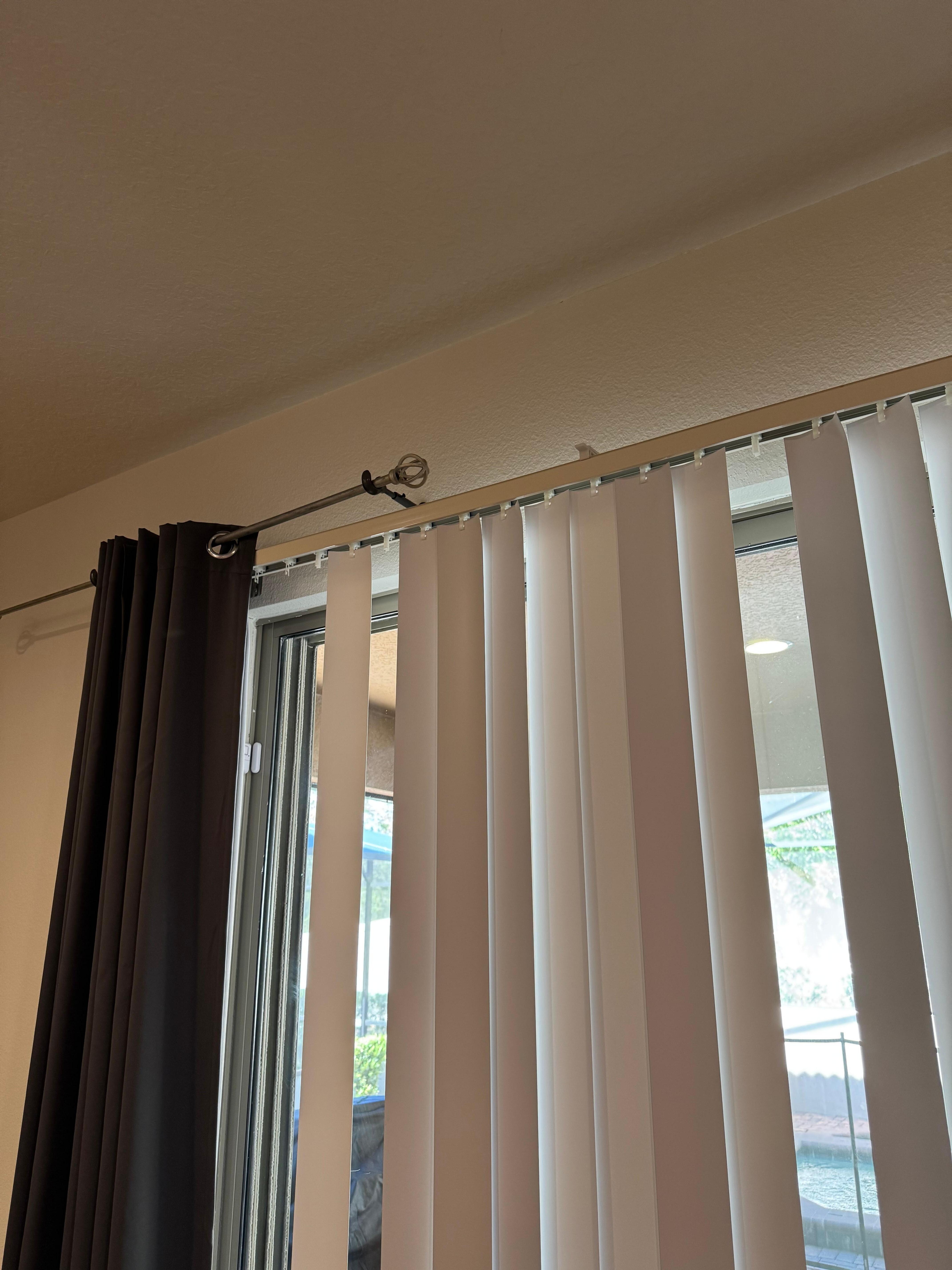 Blinds, broken and hard to open.