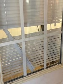 Entrance door definitely no privacy