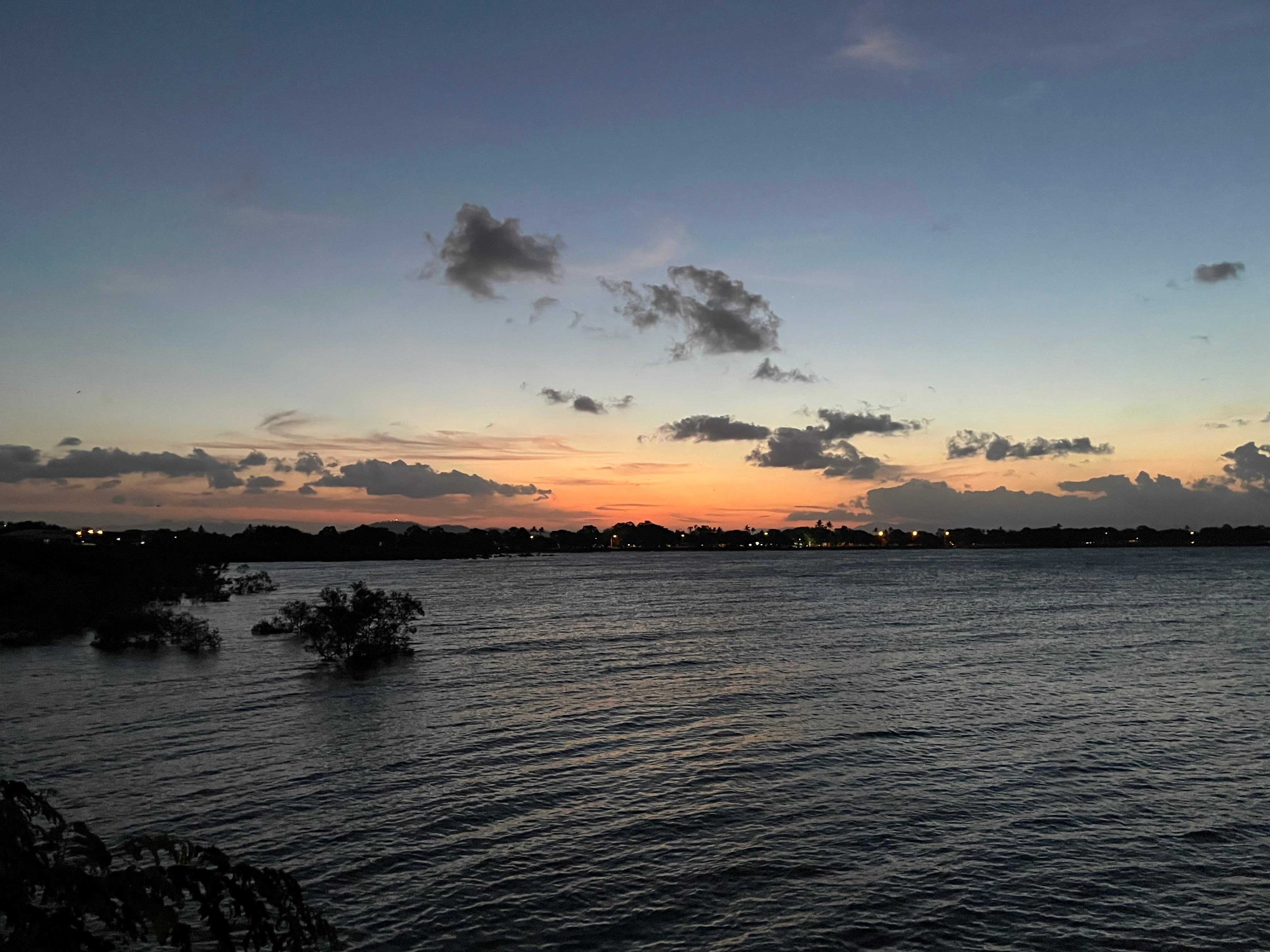How my room actually looked. The headboard is extremely old and chipped and in poor condition but painted over. The light integrated into it is unusable, it is way too cold and bright, like a light used on an operating room.