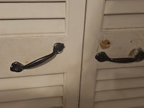 The closet in one of the bedrooms. It was less the broken handle and more if the dirty surface.