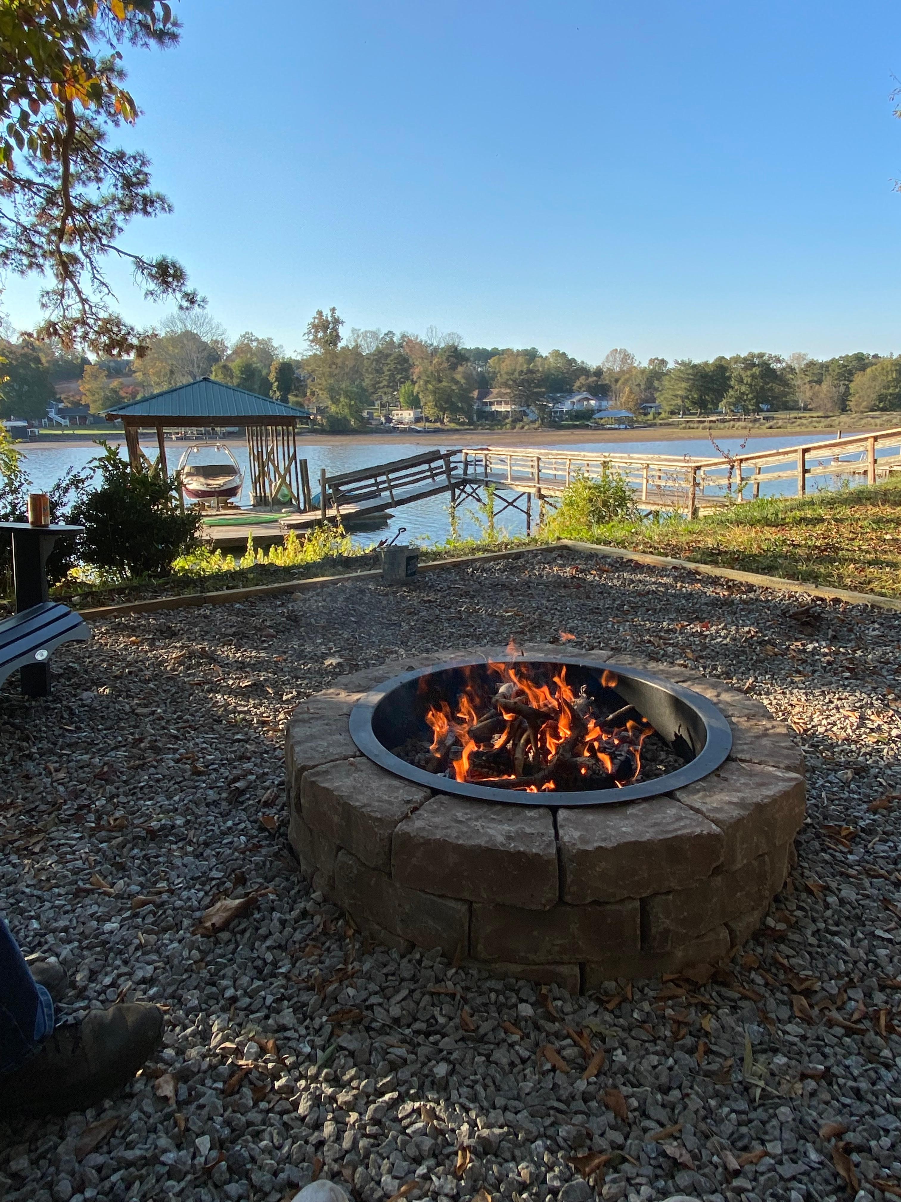 Enjoyed dinner by the fire pit. 