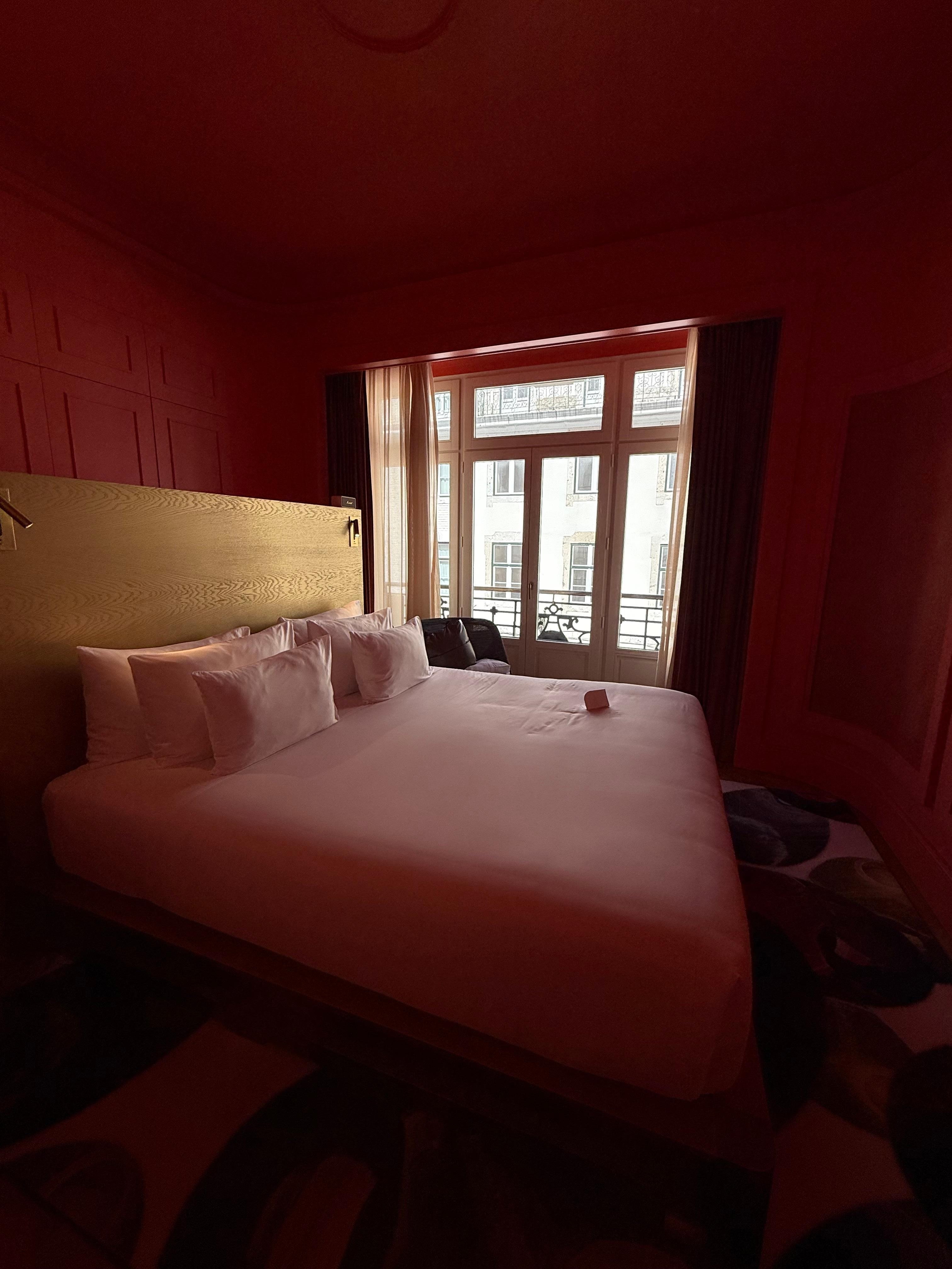The room was extremely dark. This pic was taken on a very bright afternoon.