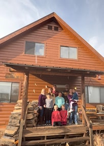 Cute, spacious cabin