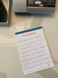 Note I had to write to housekeeping explaining why I left no tip.