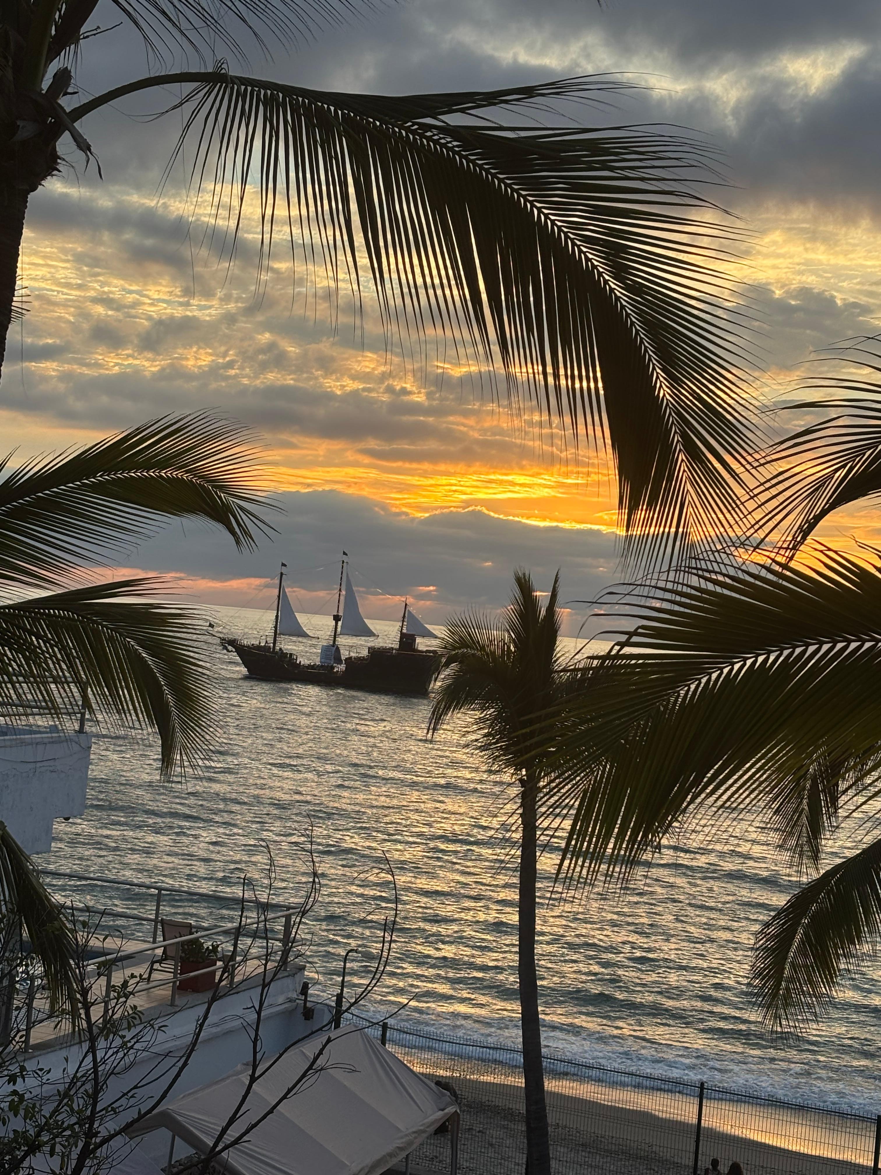 See the pirate ship from balcony 