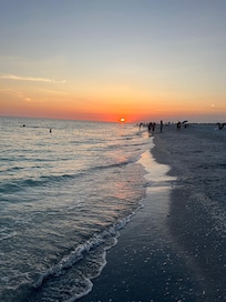 Beach sunset on Sanibel Island