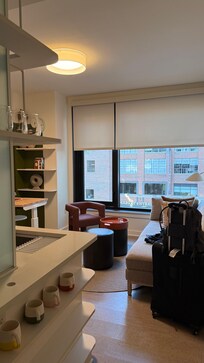 Living room/kitchen